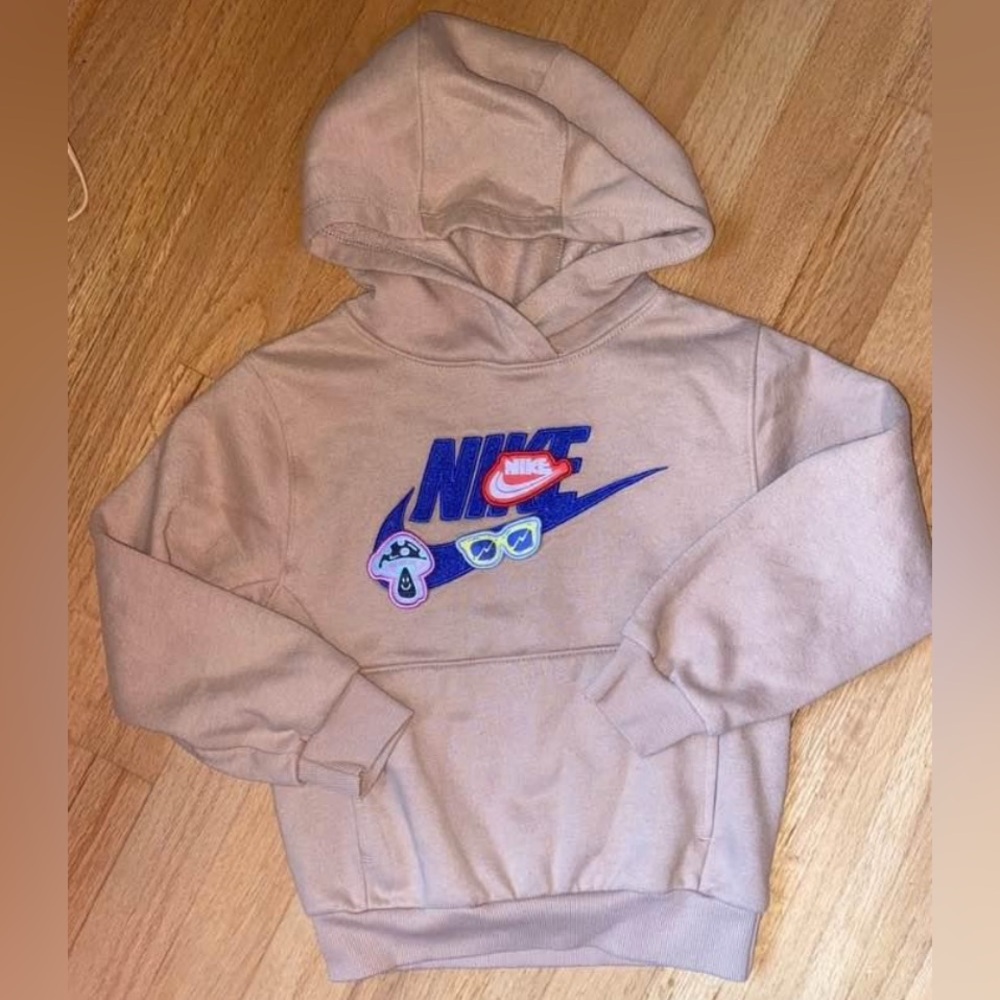 Boy’s Nike Hoodie. Size 5